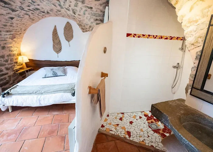 בית הארחה Le Pailler D'hotes Restaurant Piscine &