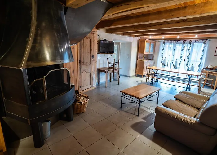 בית הארחה Le Pailler D'hotes Restaurant Piscine &