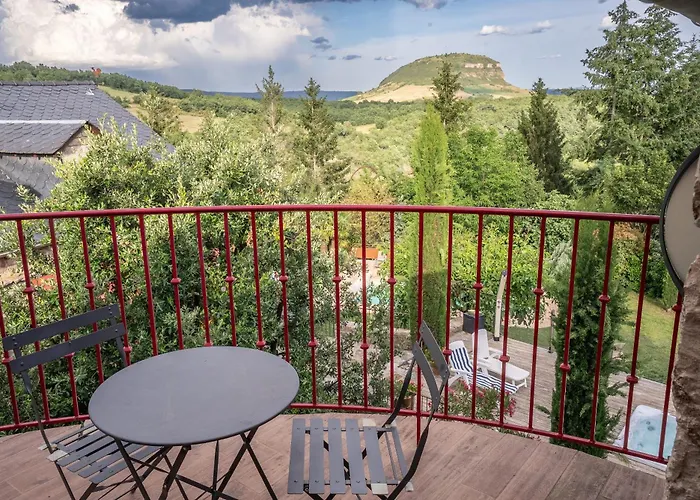 בית הארחה Le Pailler D'hotes Restaurant Piscine &