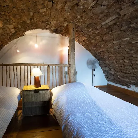 Affittacamere Le Pailler D'hotes Restaurant Piscine & Verrieres (Aveyron)