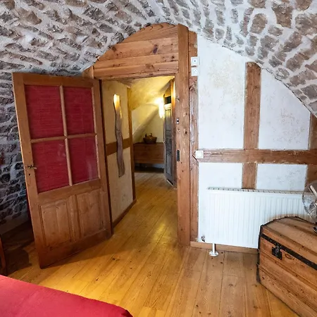 Le Pailler D'hotes Restaurant Piscine & Konukevi 3*