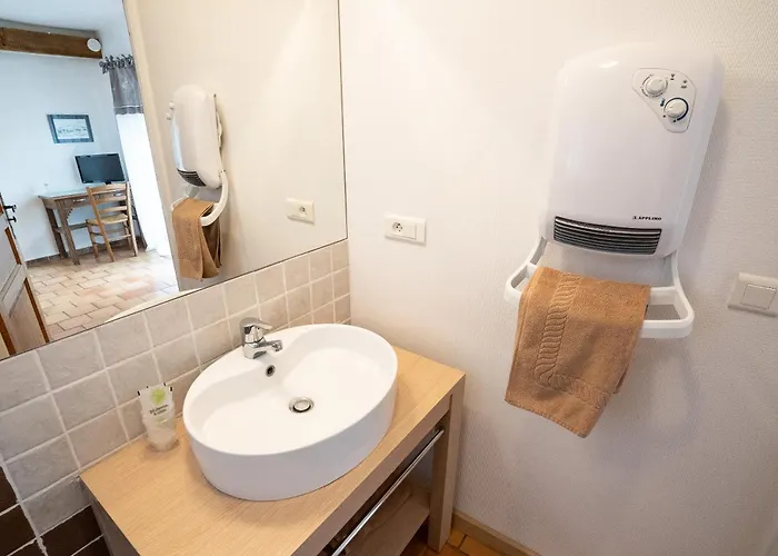 Le Pailler D'hotes Restaurant Piscine & 3*